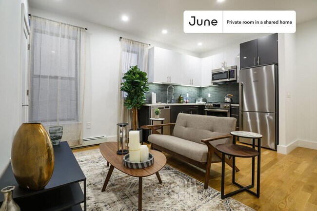 Foto del edificio - Room in Shared 4 bed/1.5 bath home