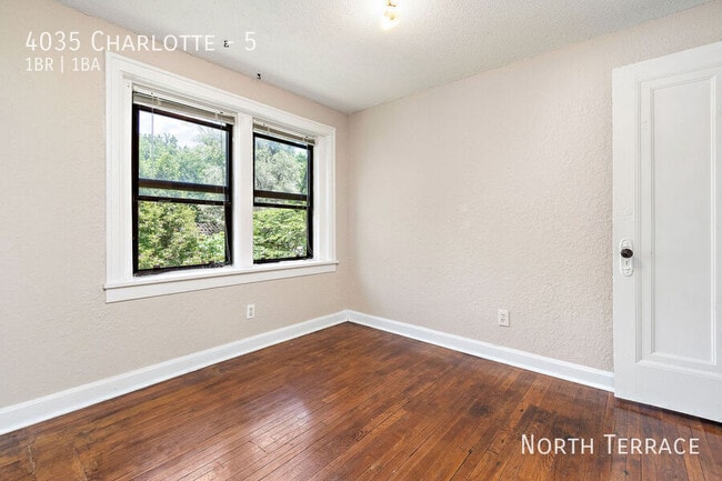 Building Photo - 4035 Charlotte-5