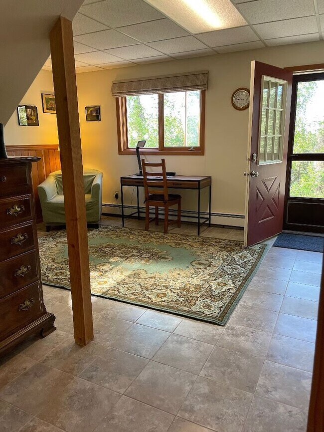 Foto del edificio - 33125 Rensselaer Ln