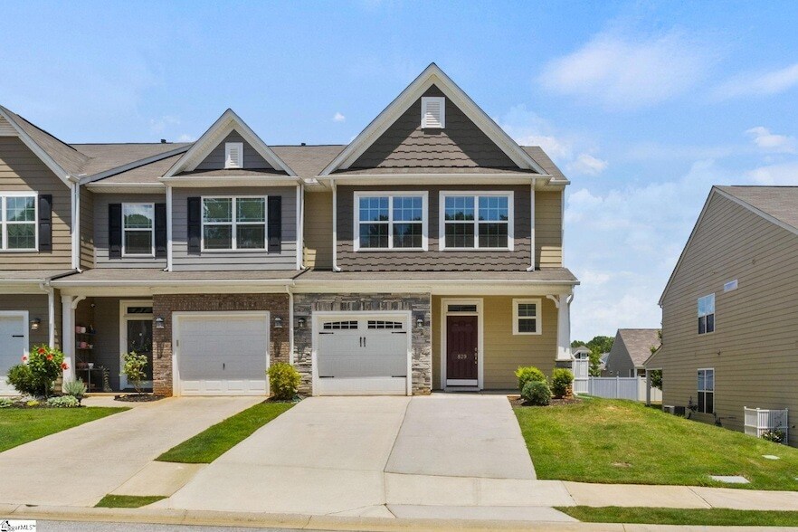 Foto principal - 829 Appleby Dr