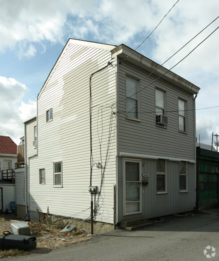 Primary Photo - 4773 Mitre Way
