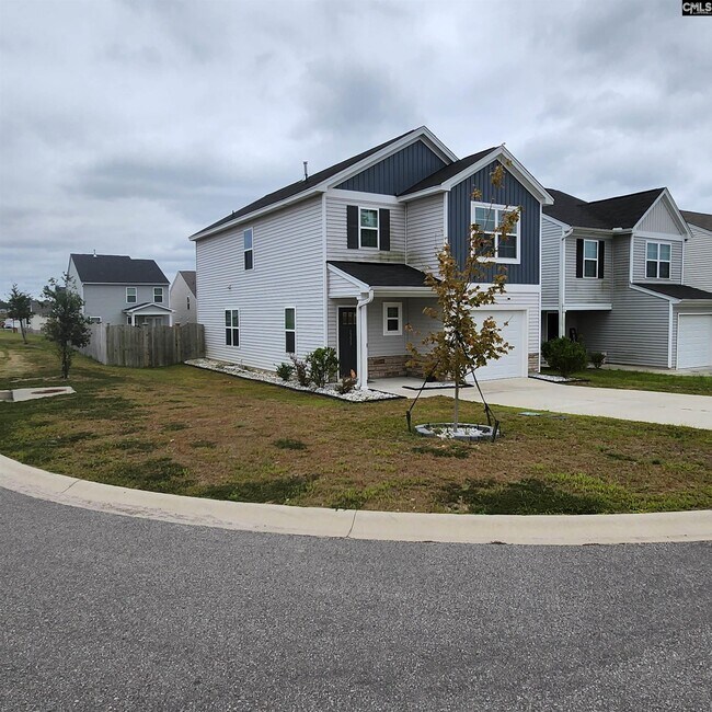 Foto del edificio - 2339 Trakand Dr