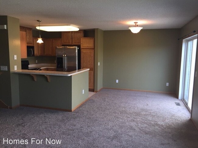 Foto del edificio - 3 br, 2 bath House - 16474 Timber Crest Dr.
