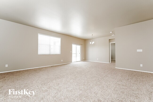 Foto del edificio - 6464 N Ensenada Ct