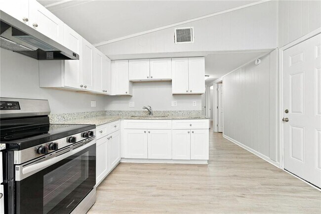 Foto del edificio - 508 Landers St