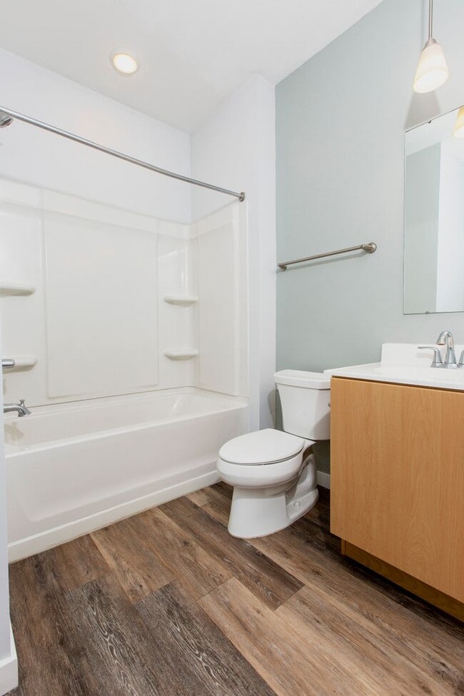 Interior Photo - River Rock Apartments