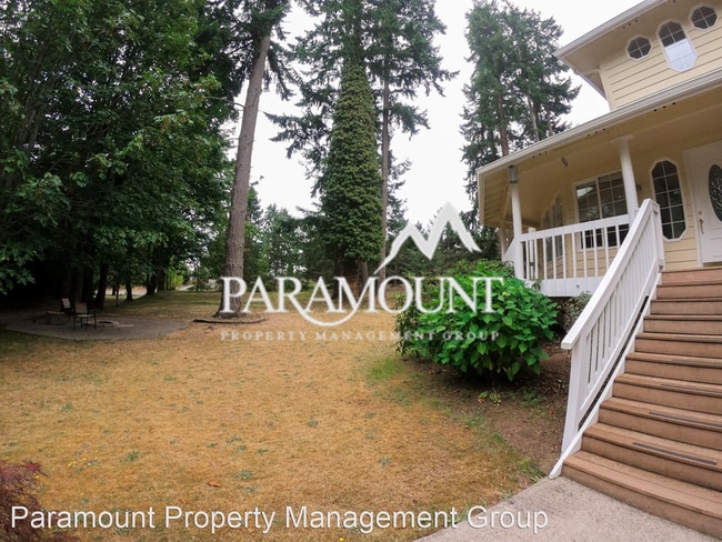 Building Photo - 4 br, 3.5 bath House - 11433 SE Sedgwick Rd