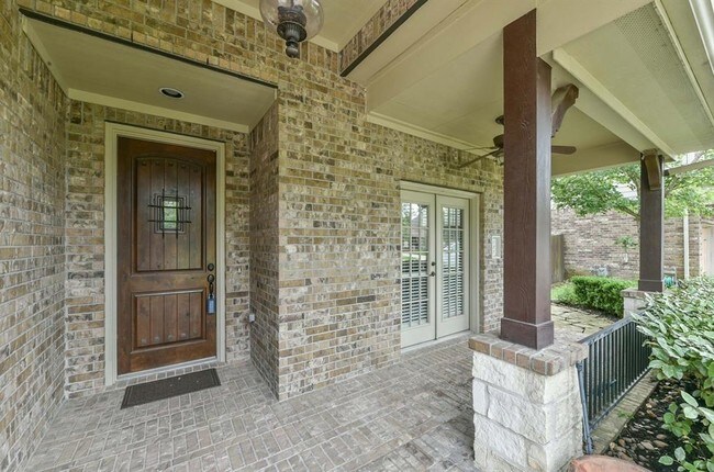 Building Photo - 127 Pronghorn Pl