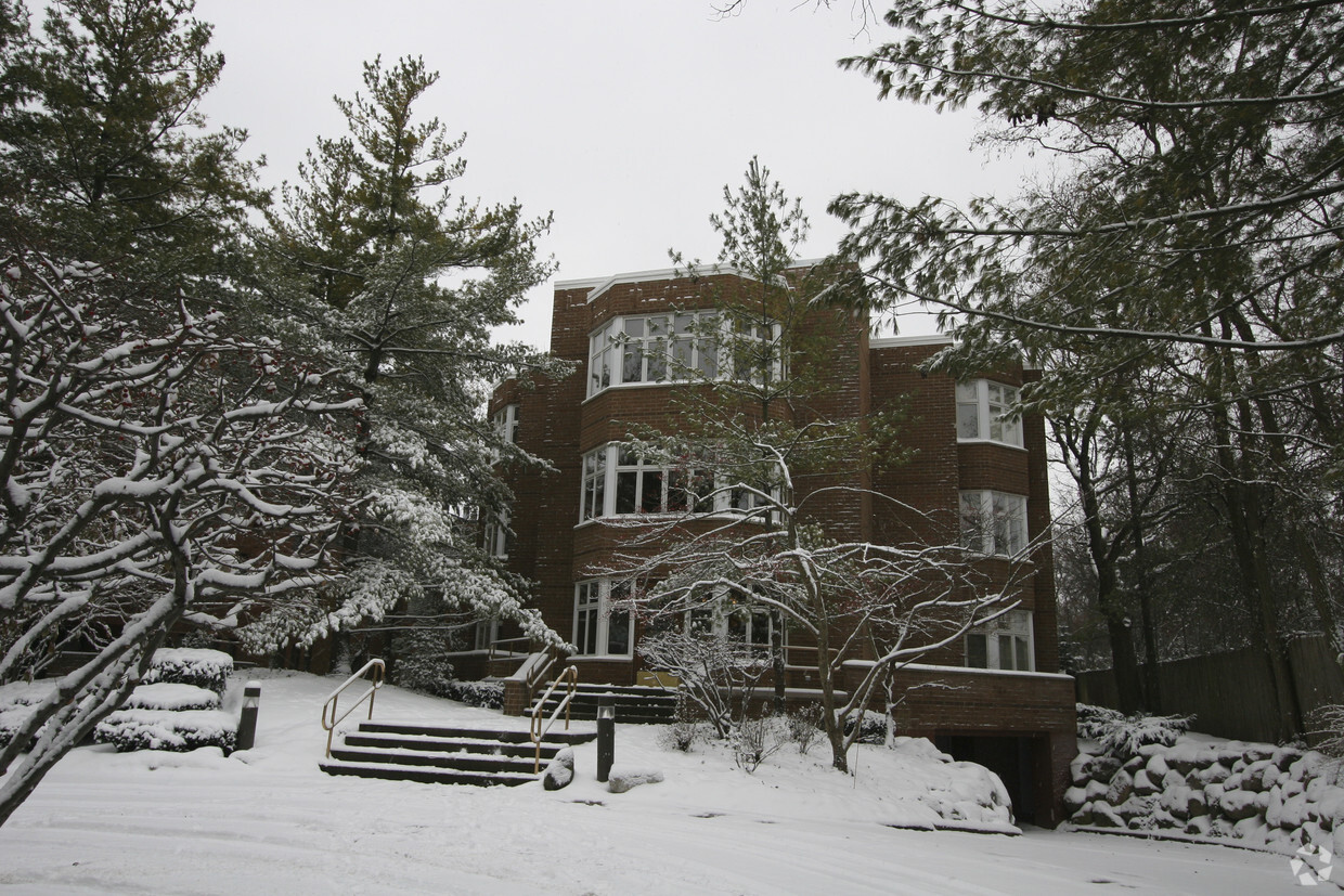 Foto del edificio - 85 E Laurel Ave