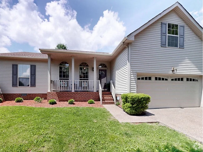 Building Photo - 348 Huntington Dr