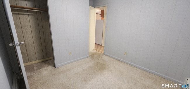 Building Photo - 1267-UNIT Thompson Rd