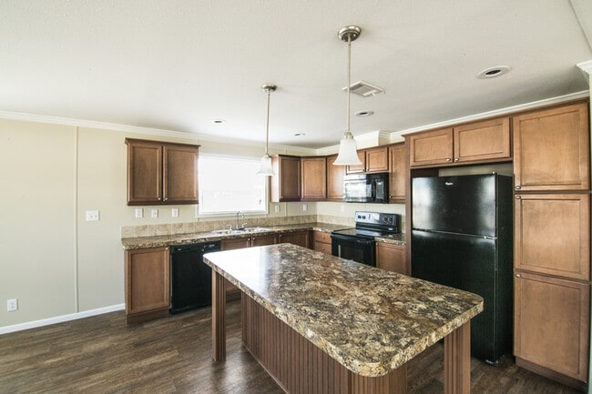 Building Photo - 2170 NW 47th Cir