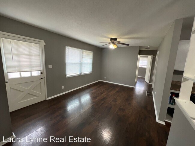 Foto del edificio - 3 br, 1 bath House - 8705 E 97th Terrace