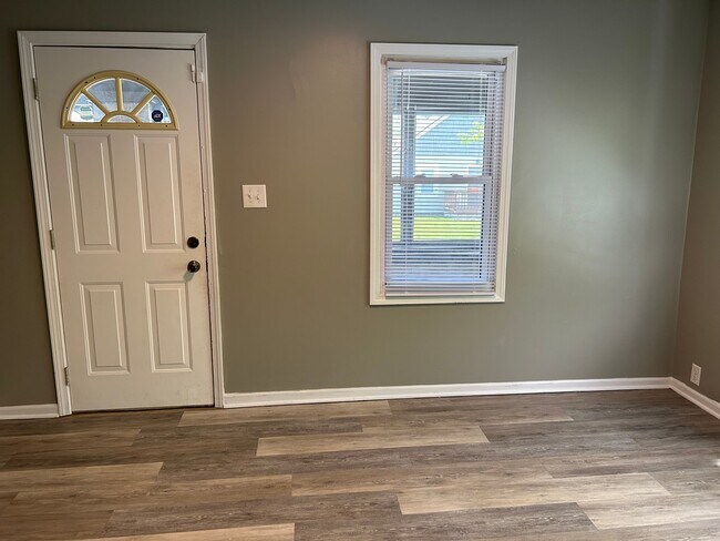 Foto del edificio - 1506 N Grant Ave