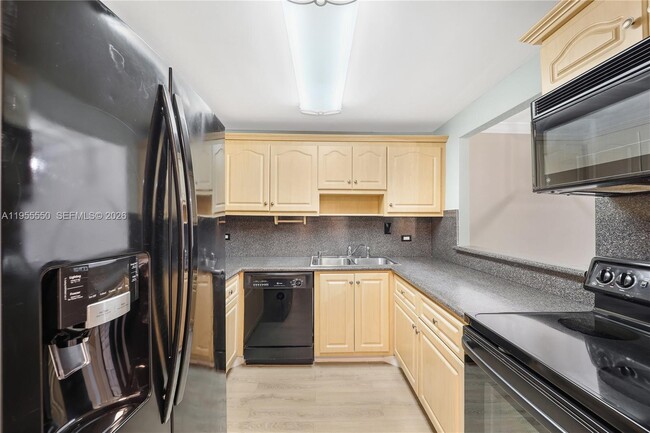 Foto del edificio - 10425 SW 112th Ave