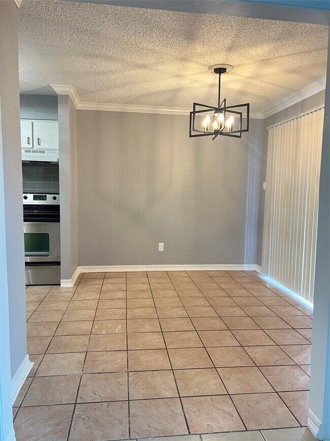 Foto del edificio - 738 Coolwood Dr