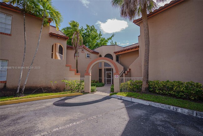 Foto del edificio - 8630 SW 3rd St
