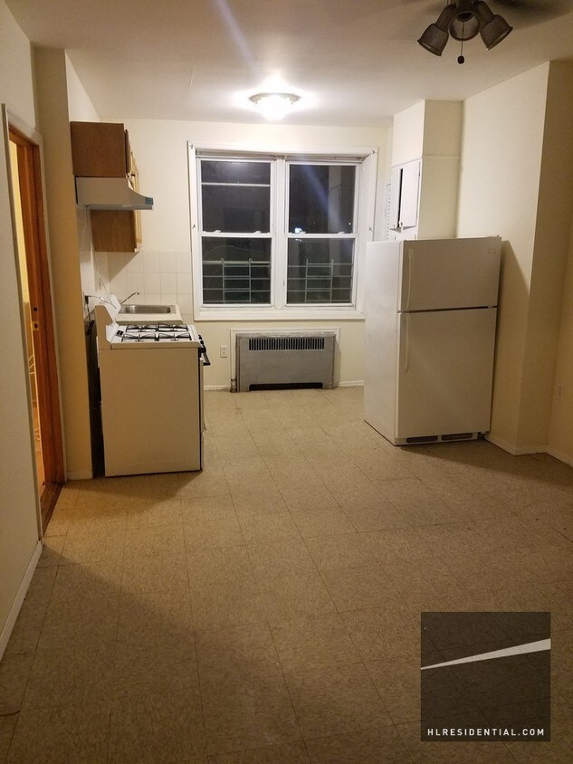 Foto principal - 491 Emerald St