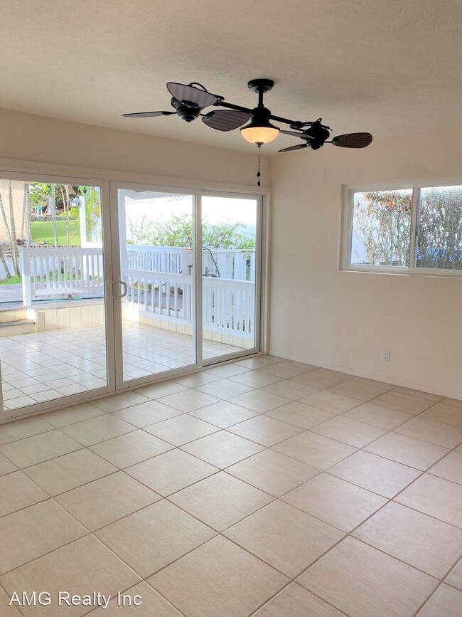 Building Photo - 3 br, 2 bath House - 882 Kahena Street