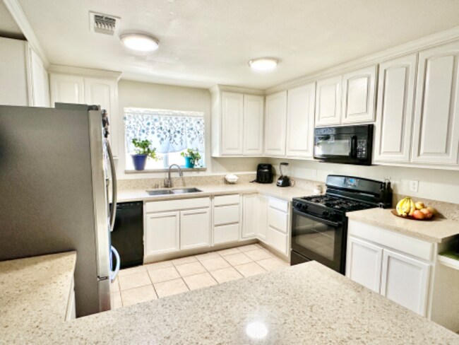 Building Photo - 5353 Encelia Dr