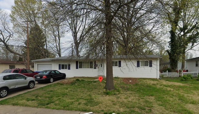 Building Photo - 1285 Pamela Dr