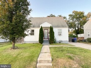 Building Photo - 2515 Randolph Rd
