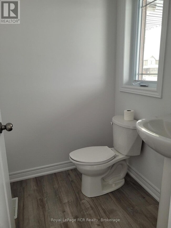 Building Photo - 105 Shady Hl Rd