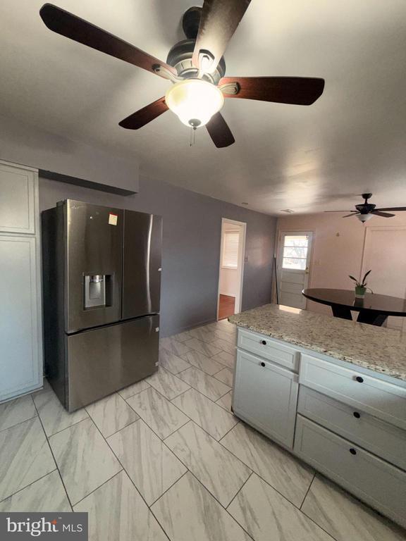 Foto del edificio - 8918 Virginia Ave