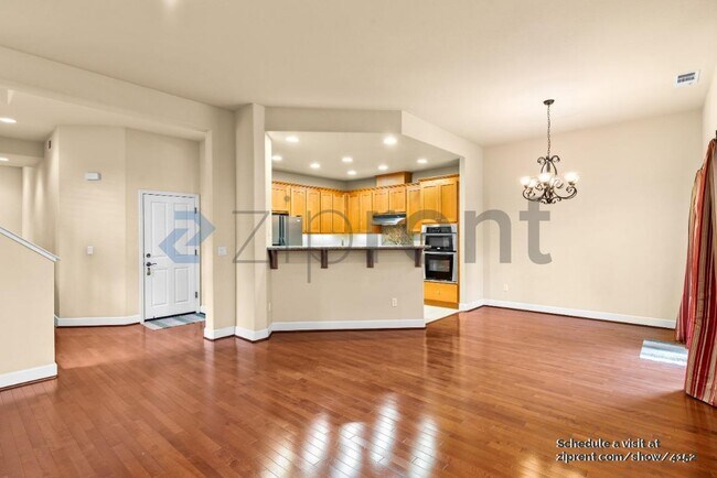 Foto del edificio - 457 Norwood Cir