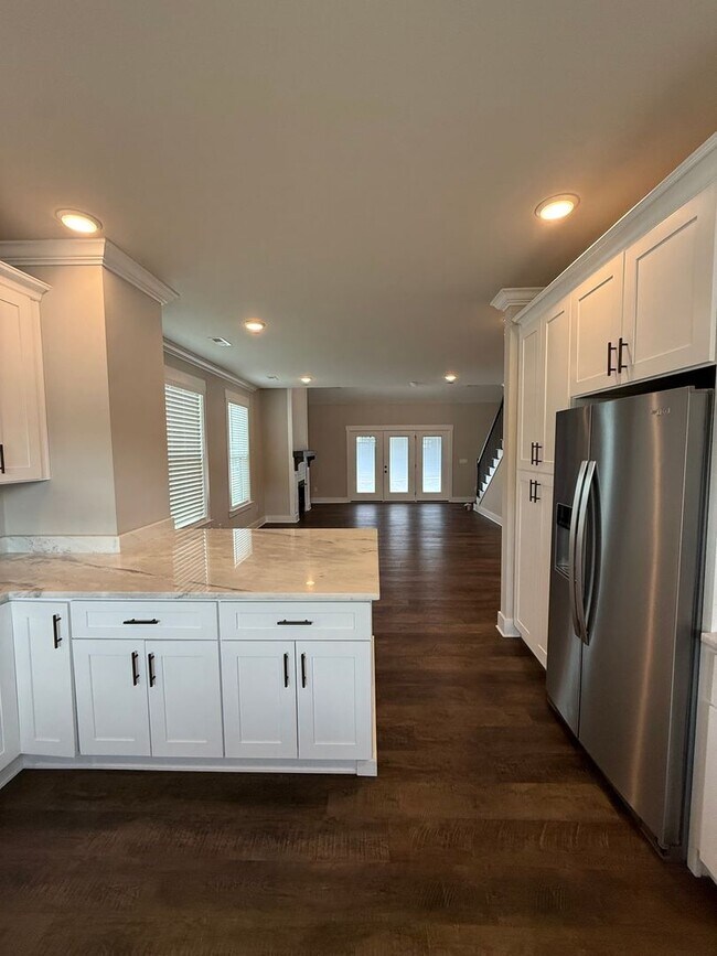 Foto del edificio - Beautiful New Build 4 Bed, 3.5 Bath, 2 Car Garage - Community Pool & Walking Trail!