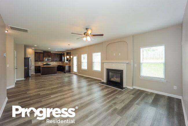 Building Photo - 2392 Braelin Loop