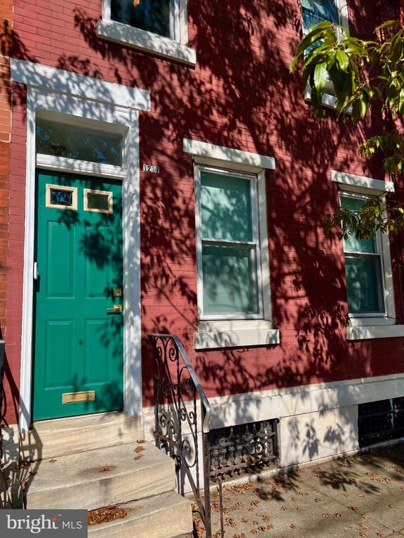 Building Photo - 1217 Wharton St