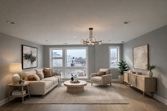 Building Photo - 2622 W Adams St