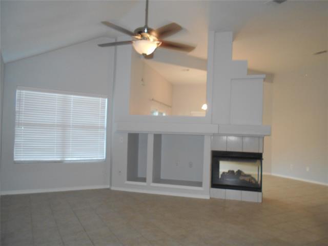 Foto del edificio - 1305 Greenbriar Ln