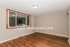 Building Photo - 10941 Corona Rd