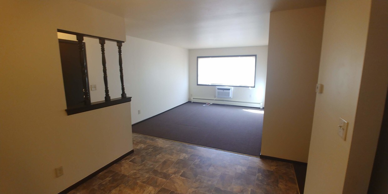 10045 W Appleton Ave Milwaukee Wi 53225 Apartments Milwaukee Wi Apartments Com