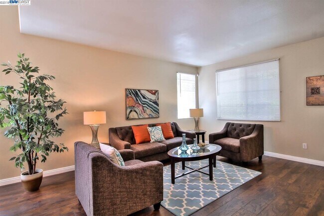 Foto del edificio - 2009 Mahua Way