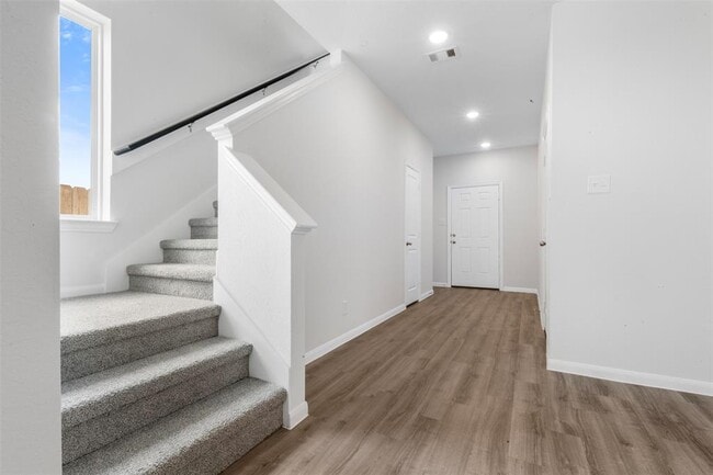 Building Photo - 10795 Sora Dr