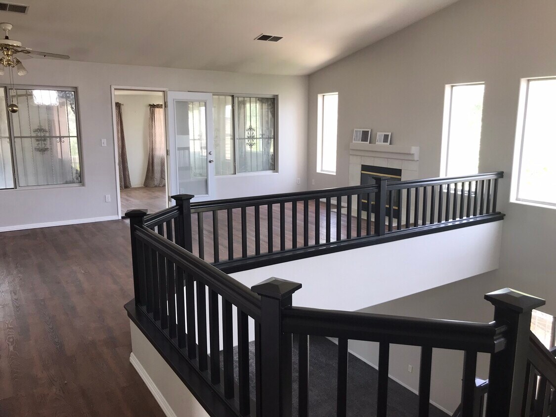 8408 Hemlock Ct, Bakersfield, CA 93311 House Rental in Bakersfield