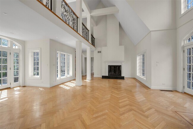Foto del edificio - 7 Rodney Ln
