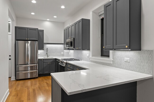 Foto del edificio - 3517 N Reta Ave