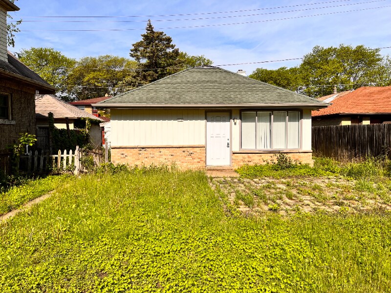 Primary Photo - 3135 N 45th St