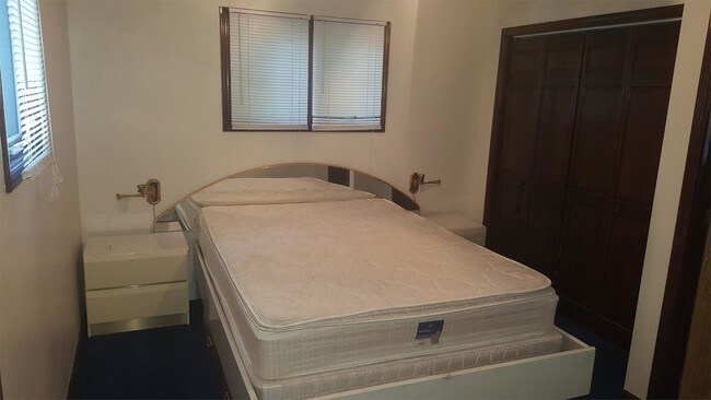 Foto del edificio - 7692 Windward Point Dr