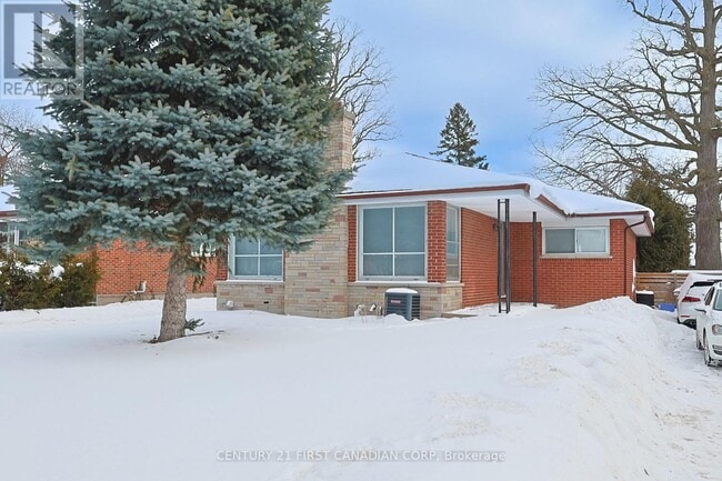 Building Photo - 65 Irving Pl