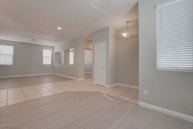 Foto del edificio - 9129 Drifting Bay St