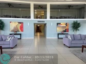 Foto del edificio - 9440 SW 8th St