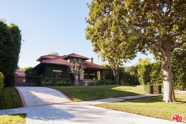 Building Photo - 301 Lorraine Blvd