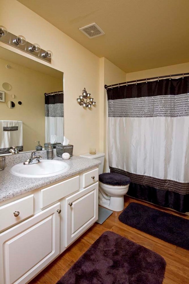 Baño - Plainview Park