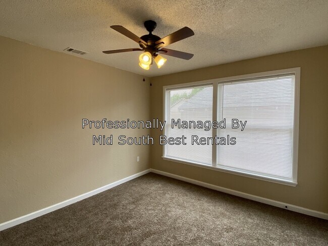 Foto del edificio - 2311 S Park St