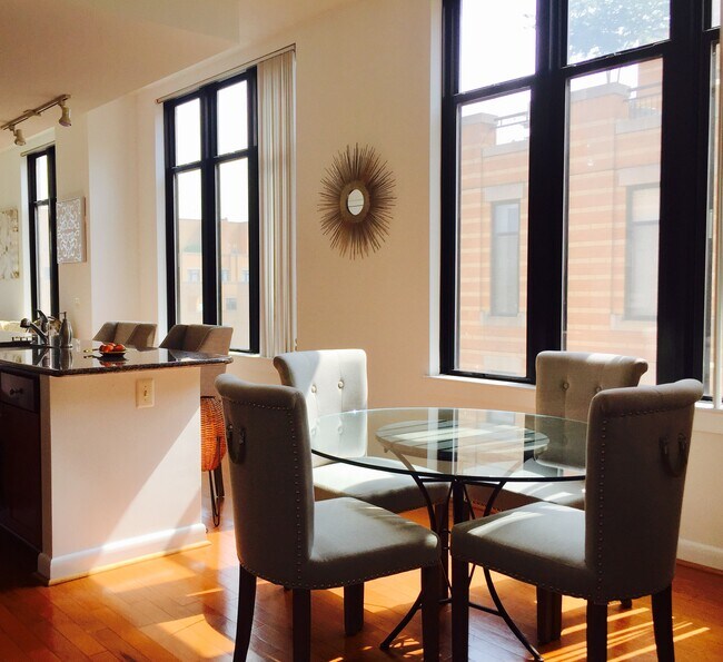 Building Photo - 400 Massachusetts Ave NW Apt 1308